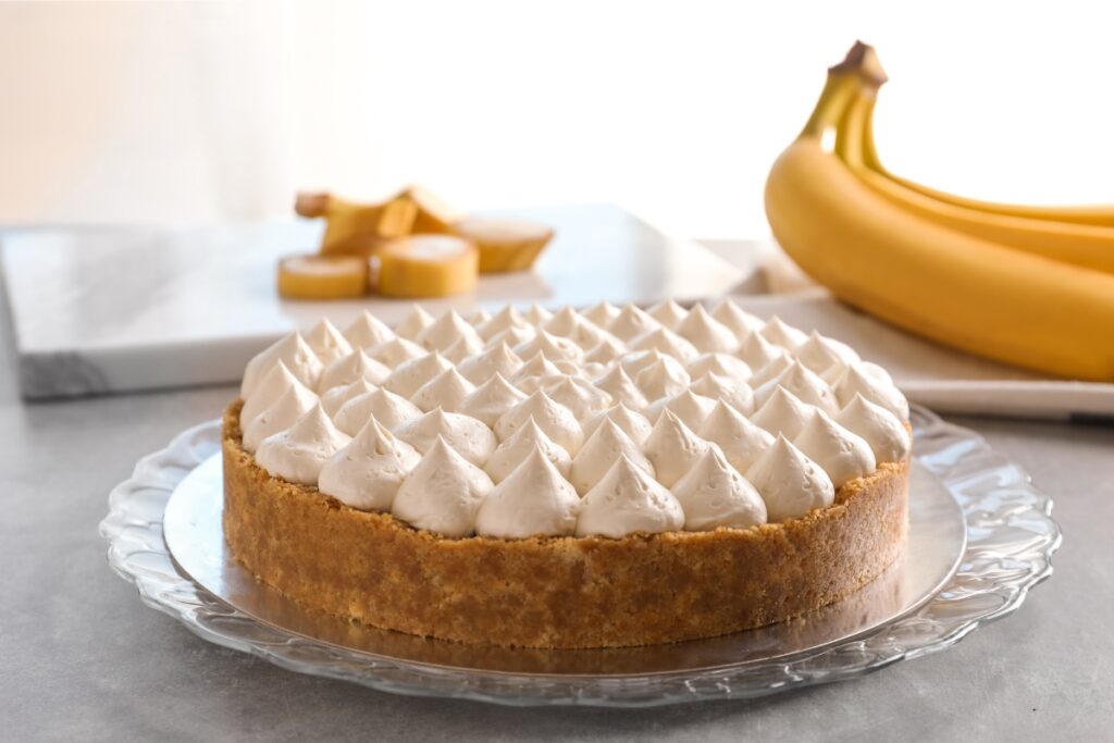 No bake banana split pie